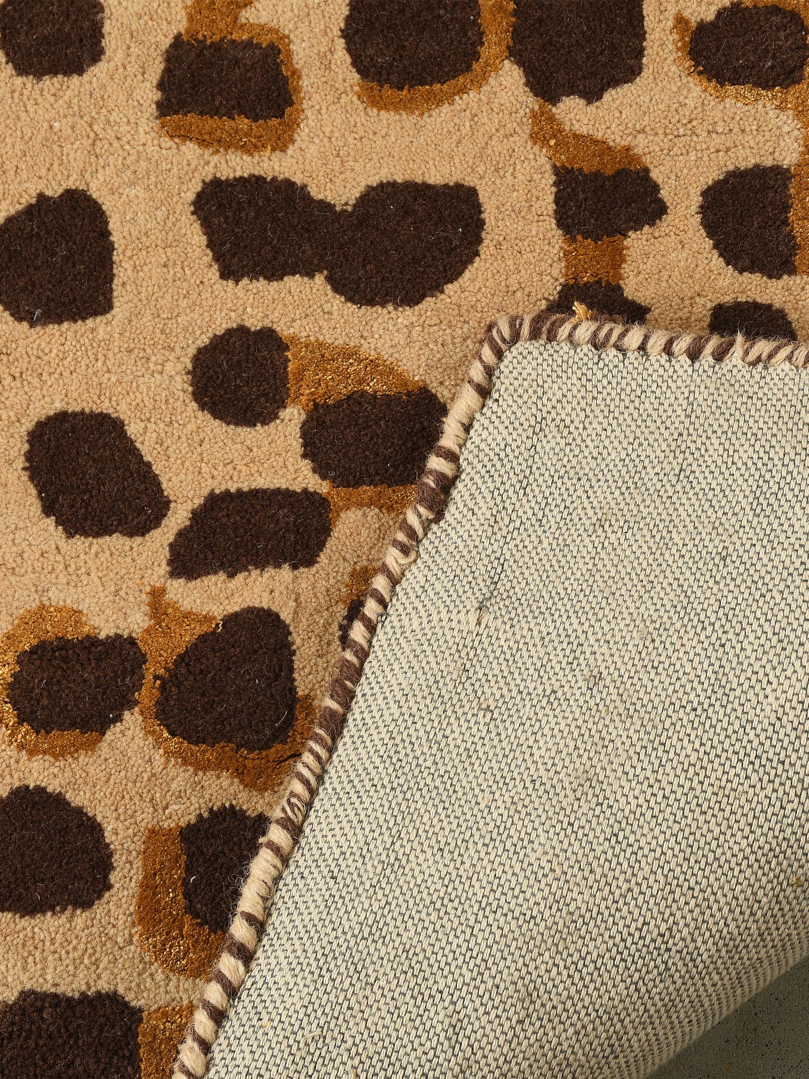 PEBBLE RUG (BEIGE AND BROWN) - Image 5