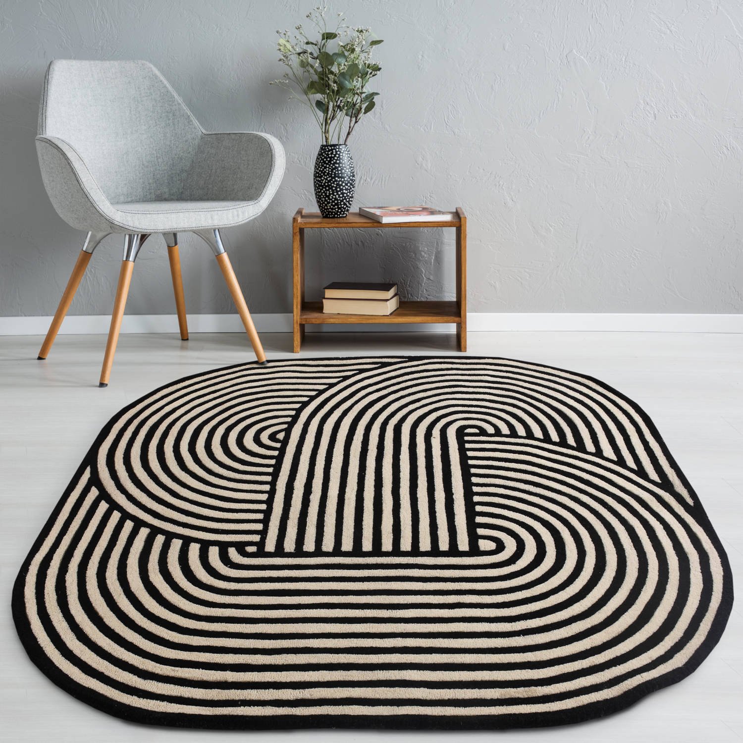 Infinity rug (black and white )