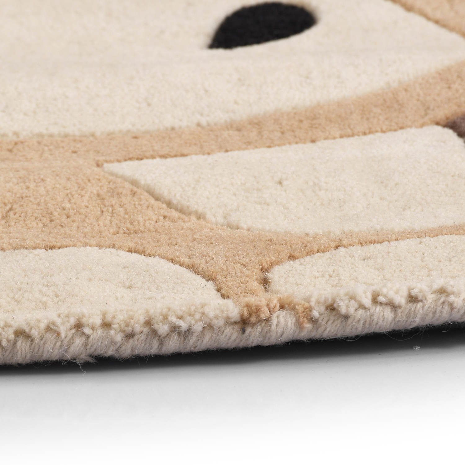 Giraffe shaped rug - Image 3