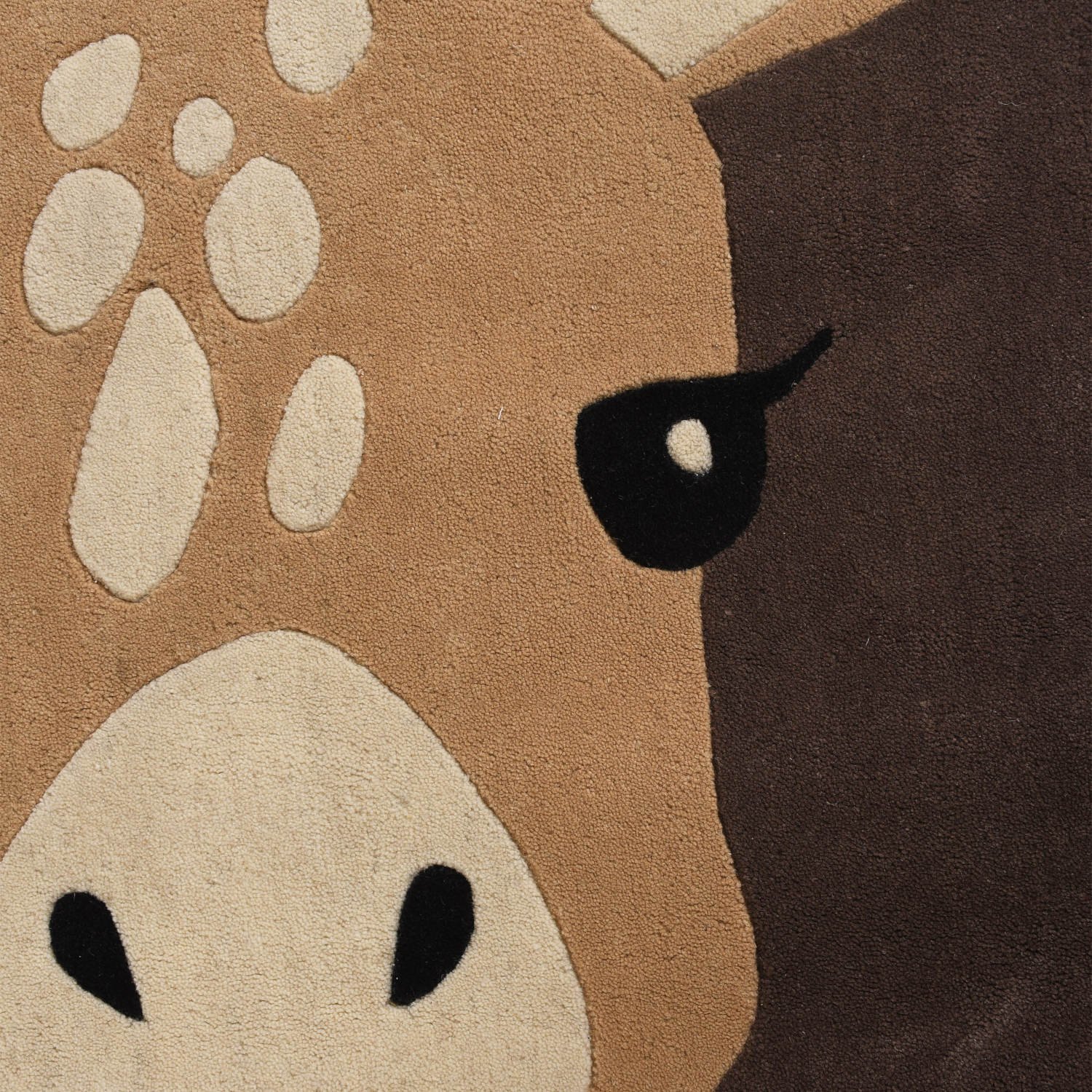Giraffe shaped rug - Image 5