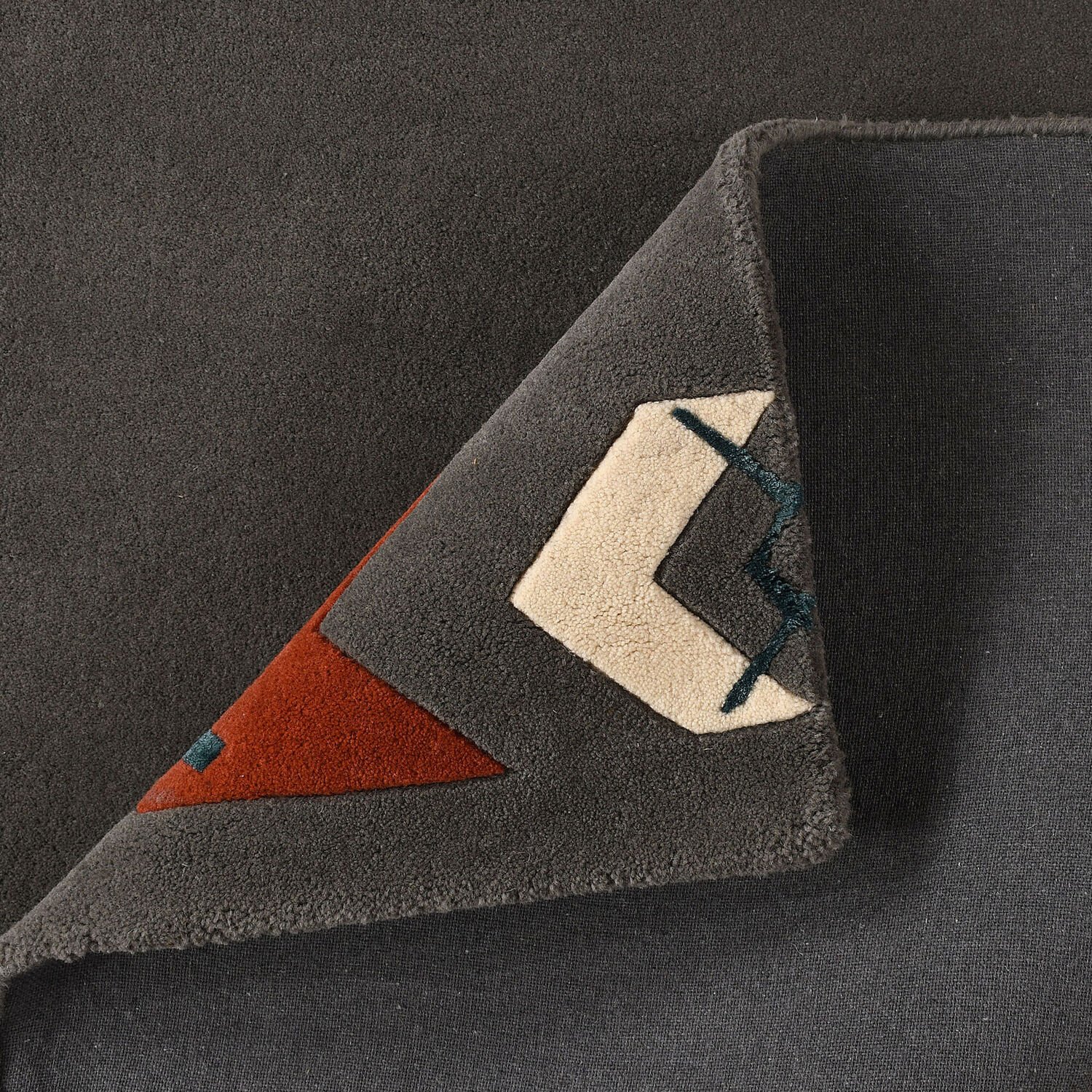 CROSSWORD Rug - Image 5
